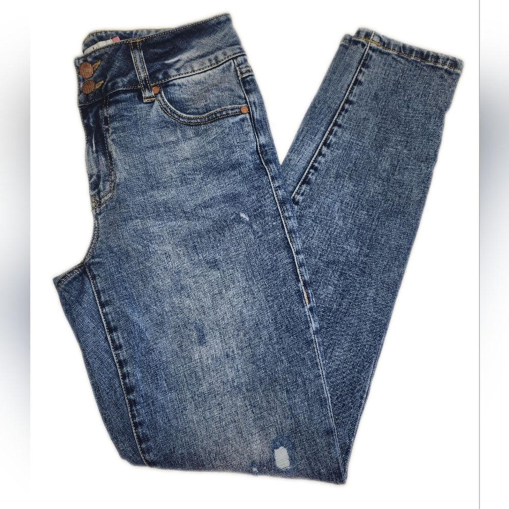 CAbi Style #4153 The Cinch Skinny Jeans, Distressed Acid Washed, 4